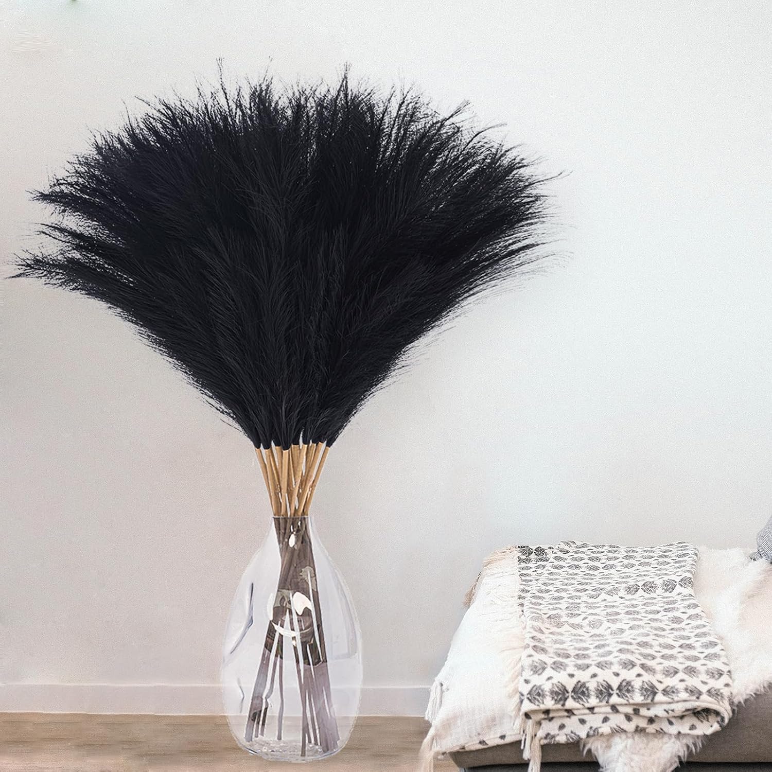Faux Pampas Grass Artificial Tall Pampas Grass Bouquet Flower Arrangement / Black