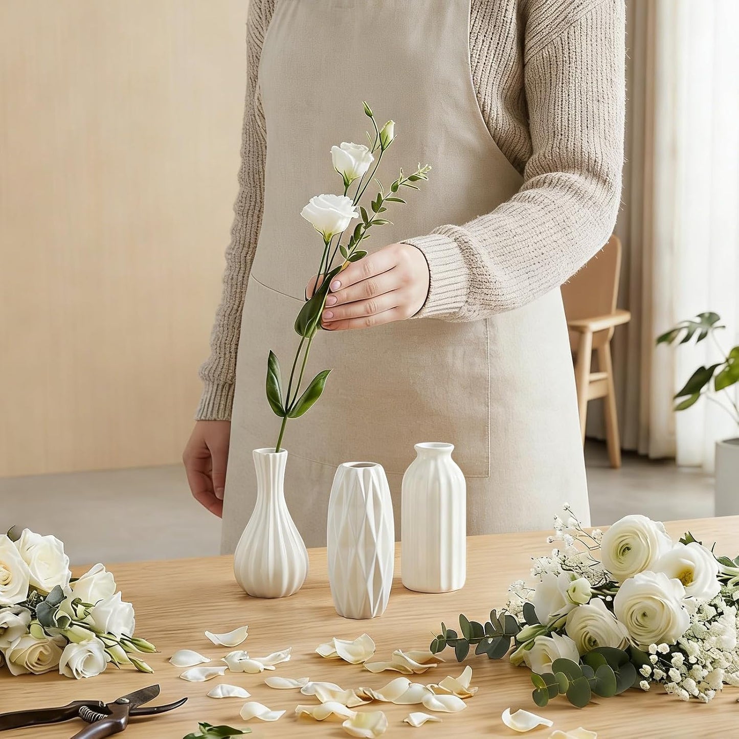 Ceramic Bud Vase / Glazed White / Set of 12
