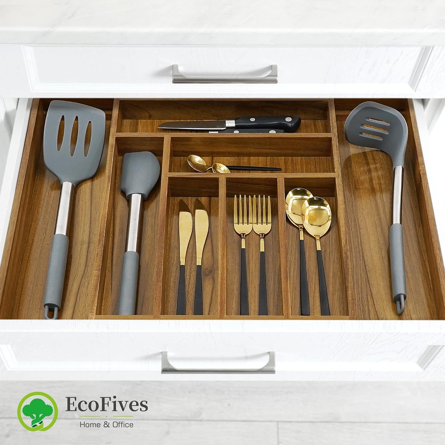 Luxury Acacia Kitchen Drawer Organizer - Silverware Organizer - Utensil Holder and Cutlery Tray with Grooved Drawer