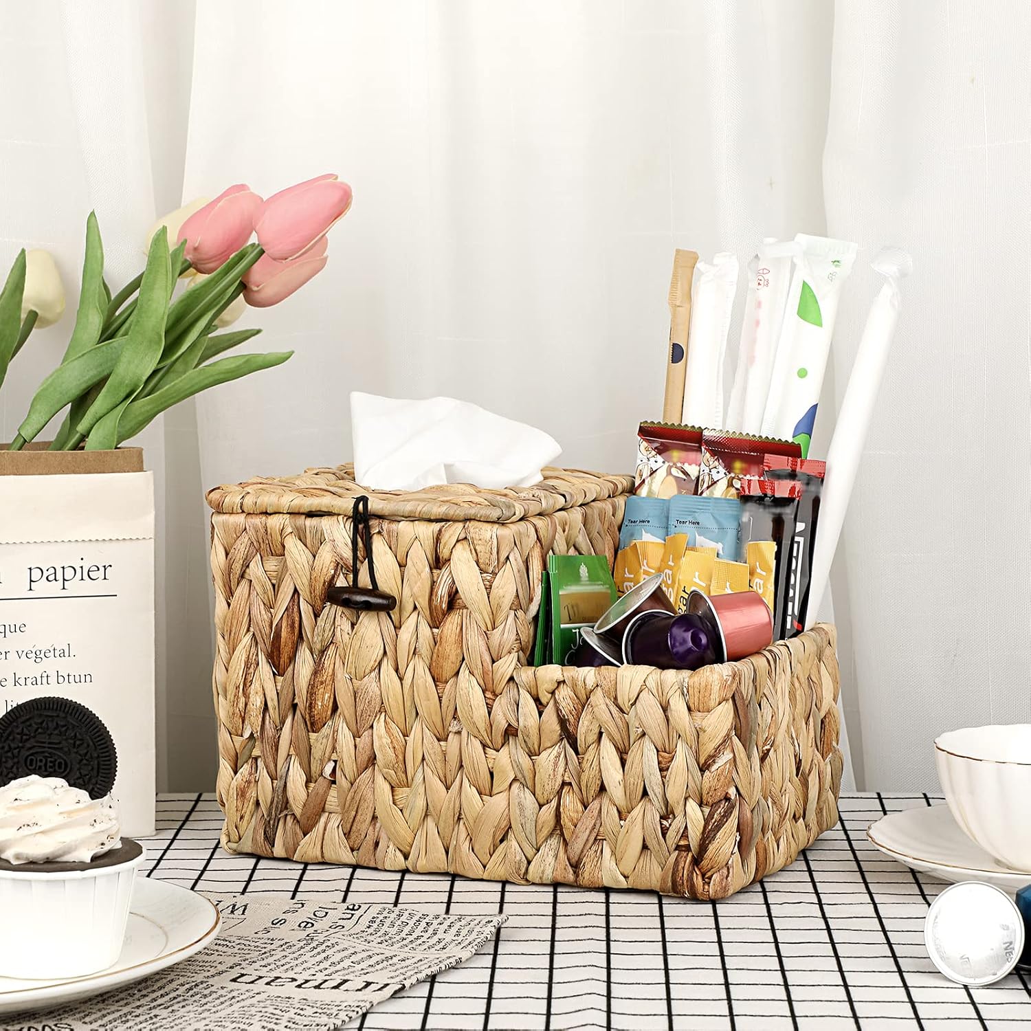 Square Woven Tissue Box Cover / Natural / Water Hyacinth