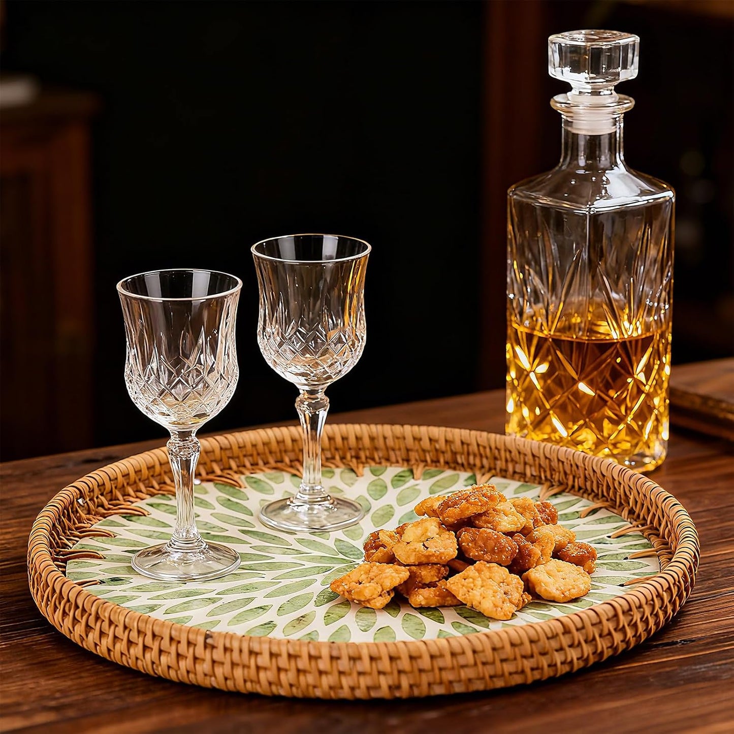 Round Rattan Tray / Green / 11.8