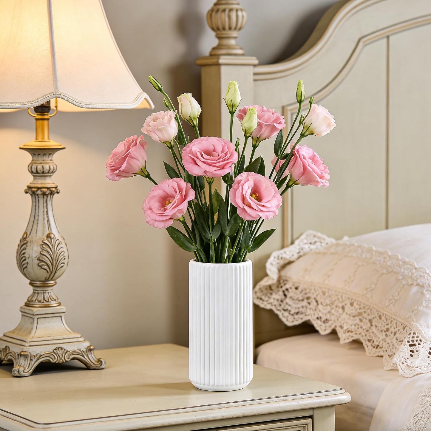 White Ceramic Flower Vase for Pampas Grass / Ceramic White / 8 Inch