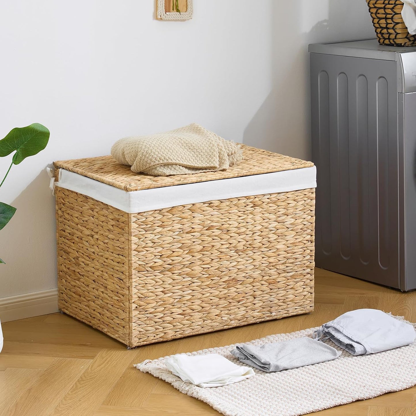 46.2 Gallon Wicker Shelf Basket / Natural / 27.6"L x 19.7"W x 19.7"H