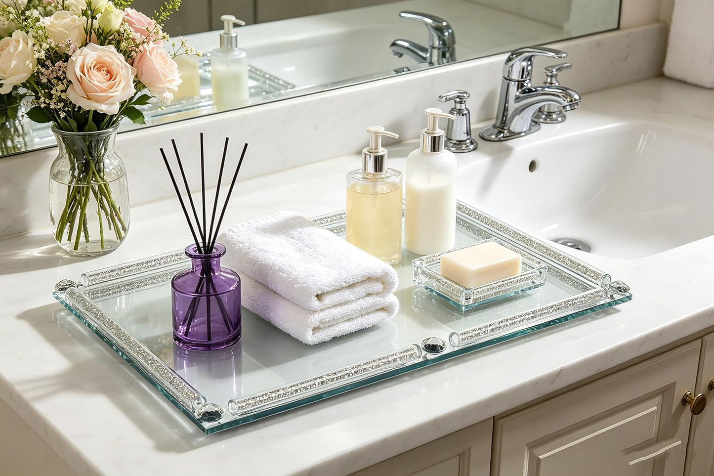 Crushed Diamond Filled Glass Vanity Tray / Silver / 15.7 x 11.8 x 1.4