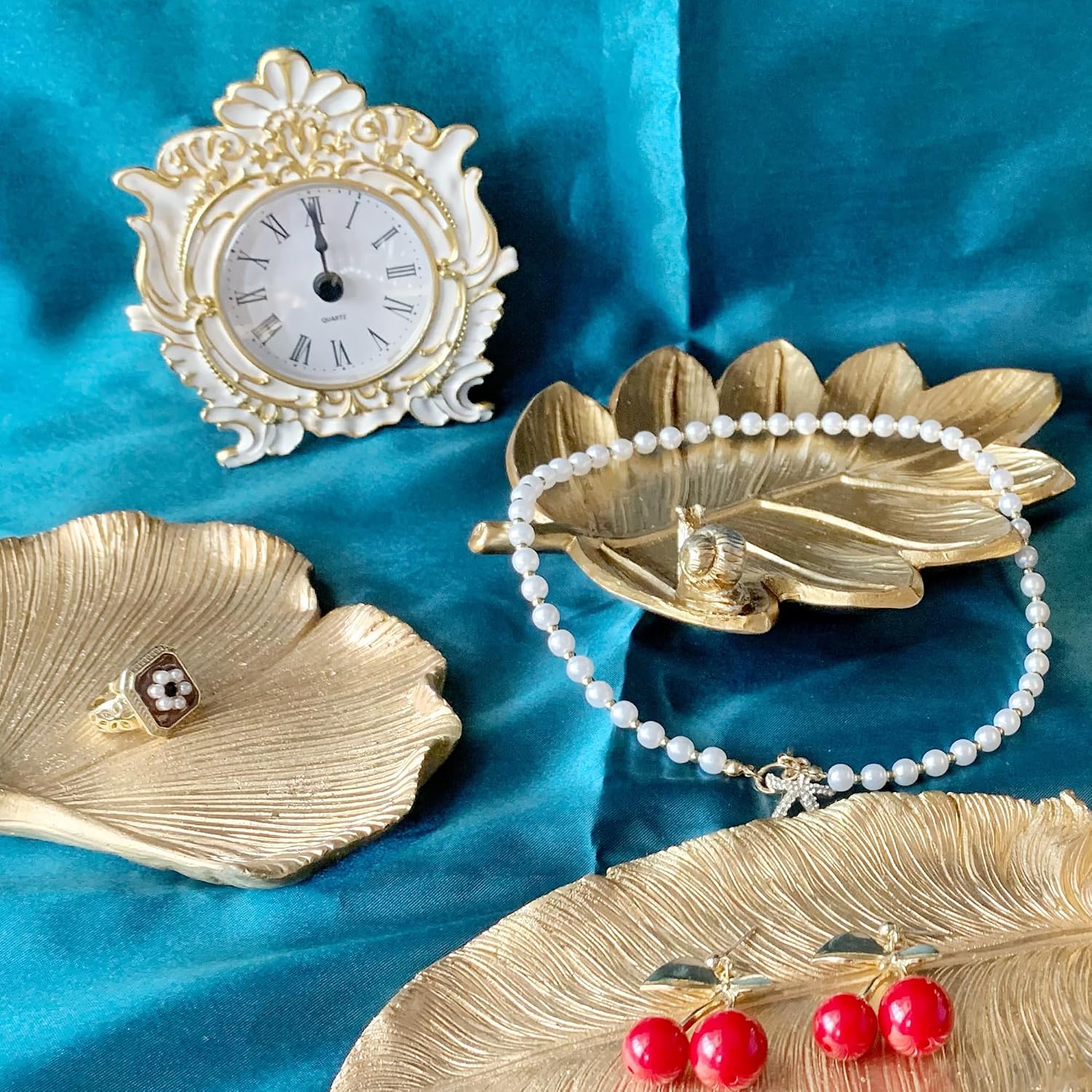 Trinket Dish Mini Tray for Christmas Birthday / Leaf with Snail