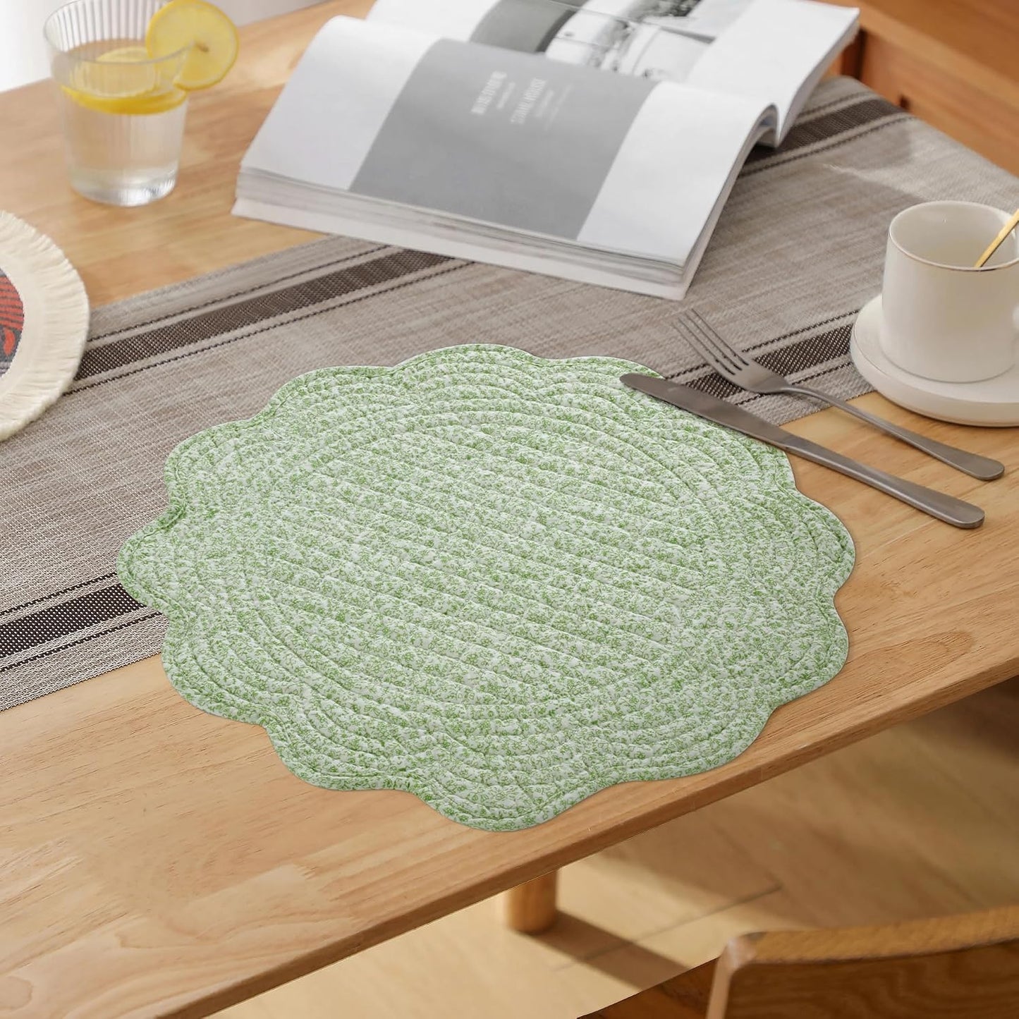 HOMBYS Quilted Placemats Set of 6 Washable Round Placemats for Kitchen Table-100% Cotton Fabric 14 Inch Round Table
