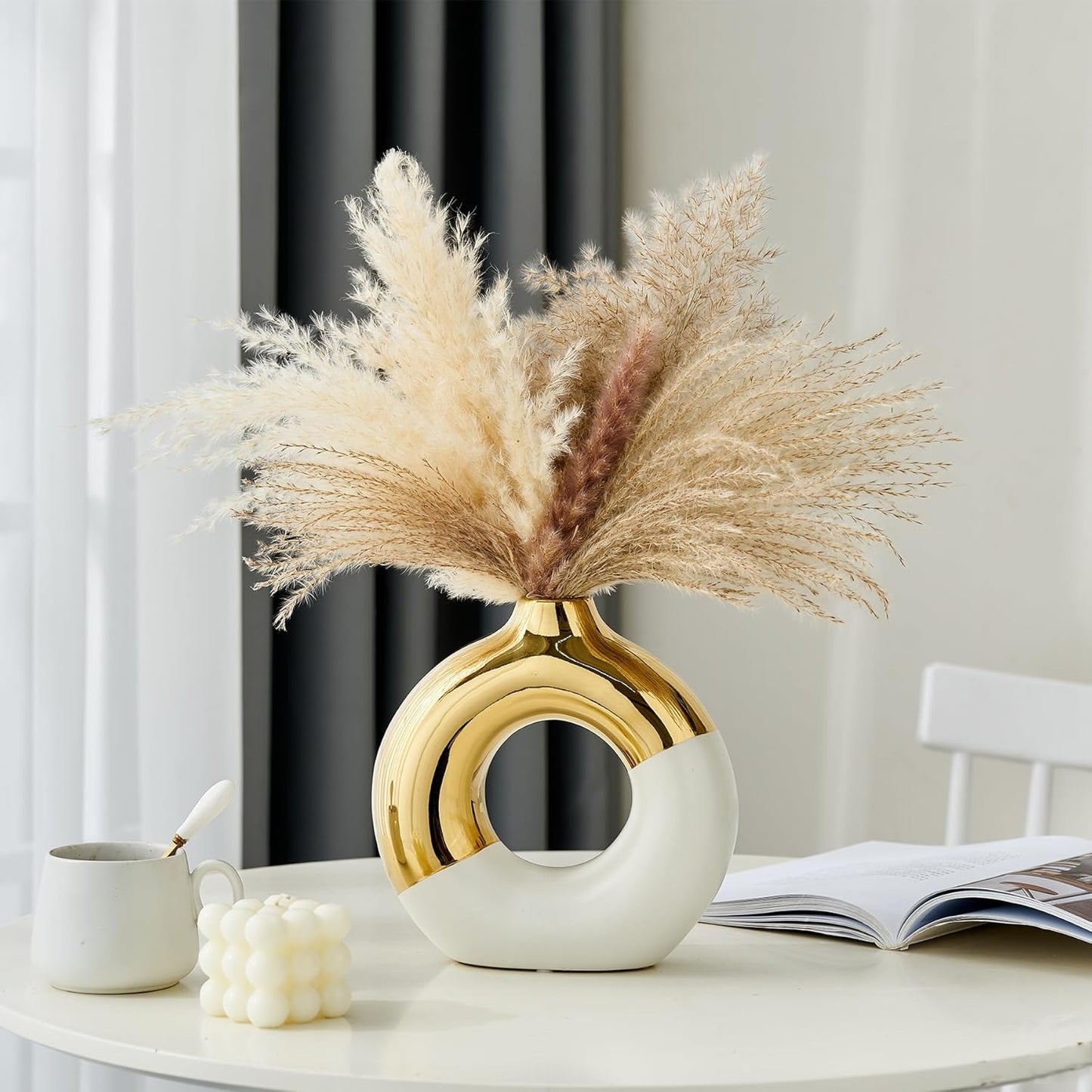 Ceramic Donut Vase / White & Gold / Large