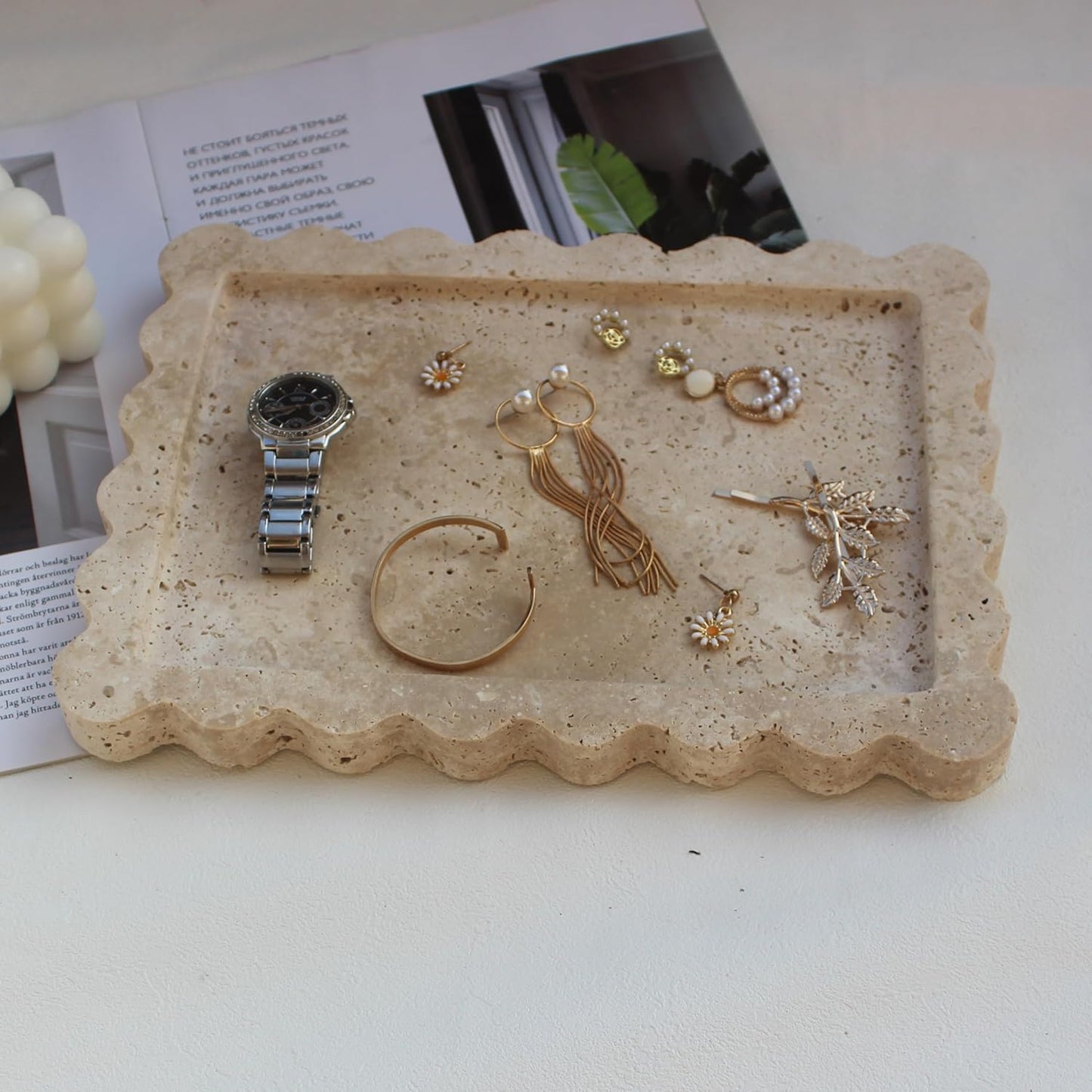 Natural Scalloped Marble Tray / Beige Travertine / 10.8 x 8