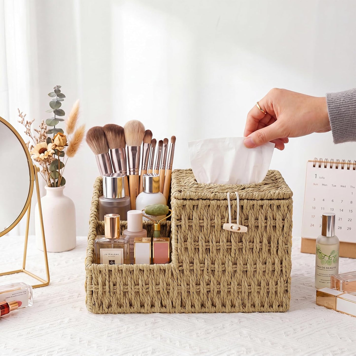 Tissue Remote Control Holder / Natural