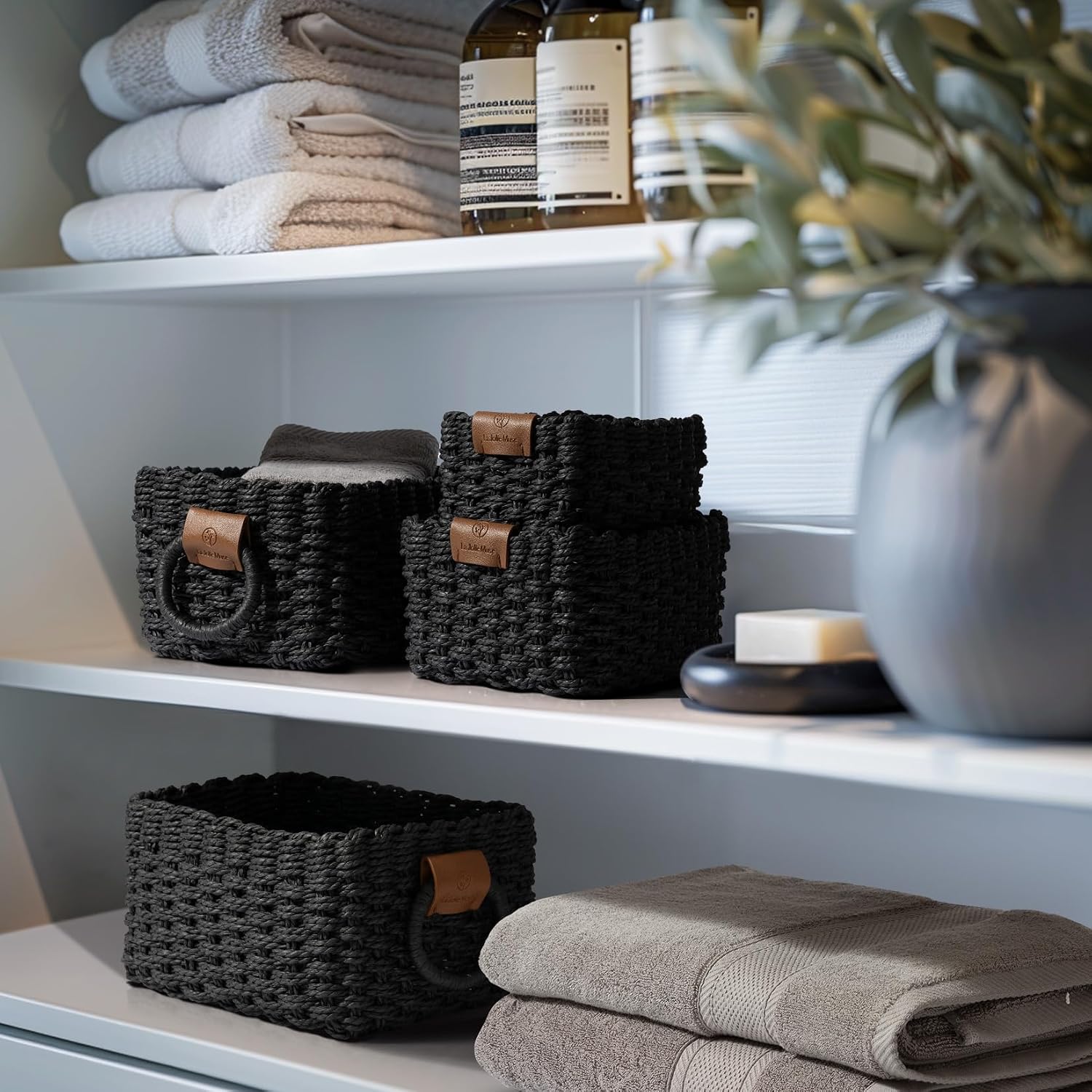 Small Wicker Baskets for Organizing / Ebony Black