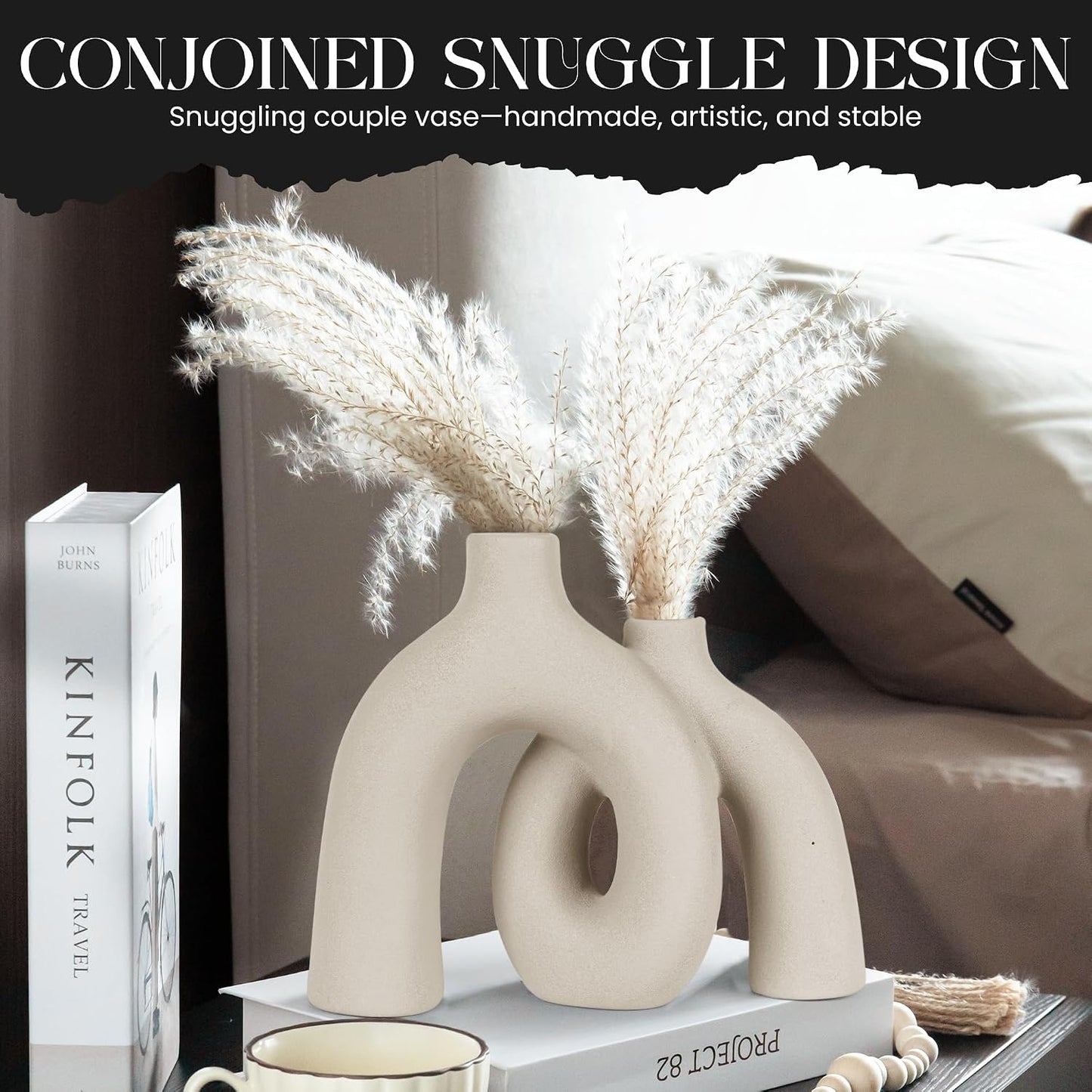 Ceramic Hug Vase Modern Donut Style Hugging Vases for Flowers Minimalist Decor / Creamy White