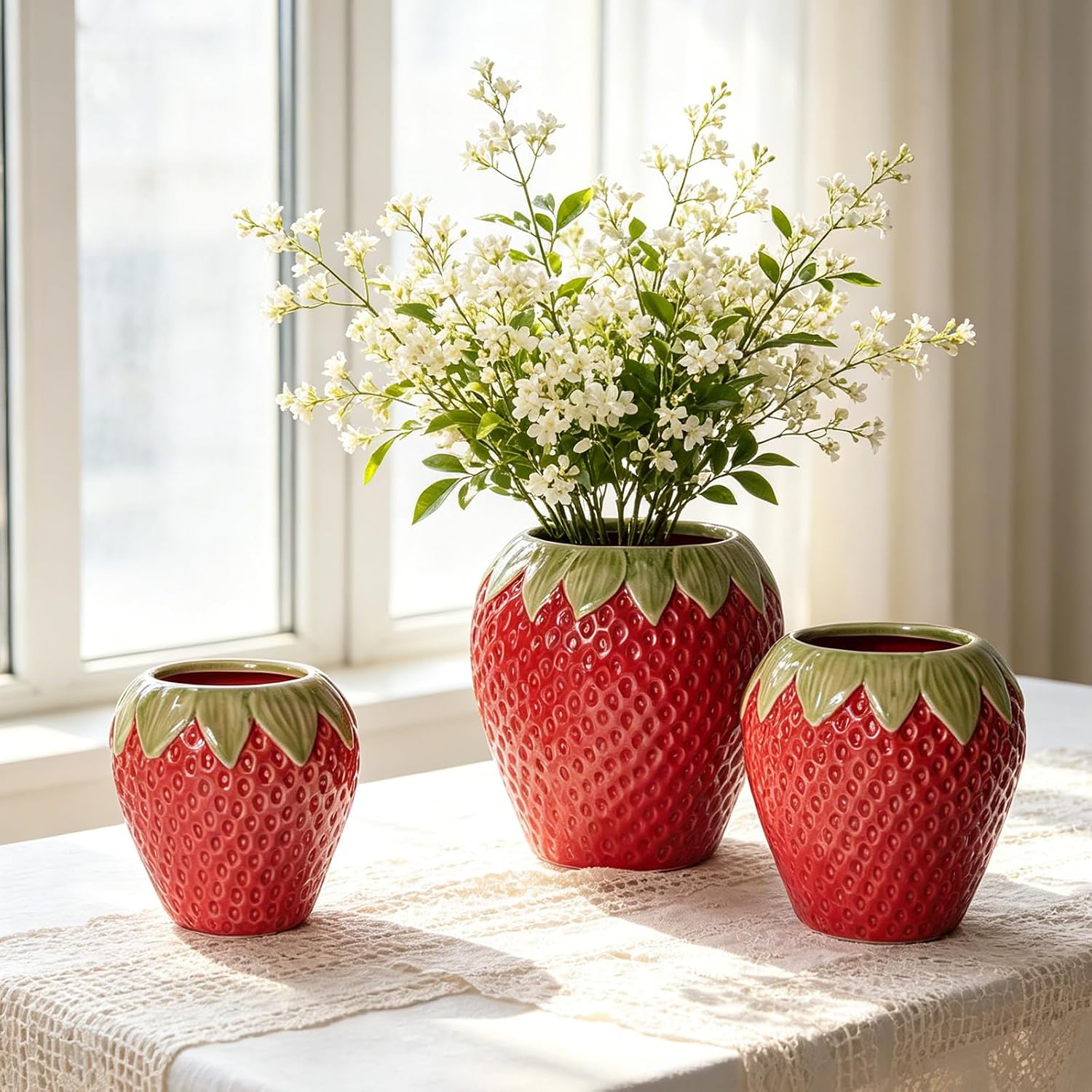 Ceramic Strawberry Vase / Red / Medium-5.1