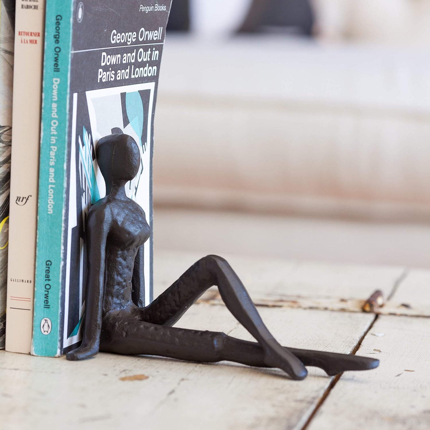 . ZI11217 Contemporary 2 Piece Ladies Stretching Cast Iron Metal Art Bookend Set
