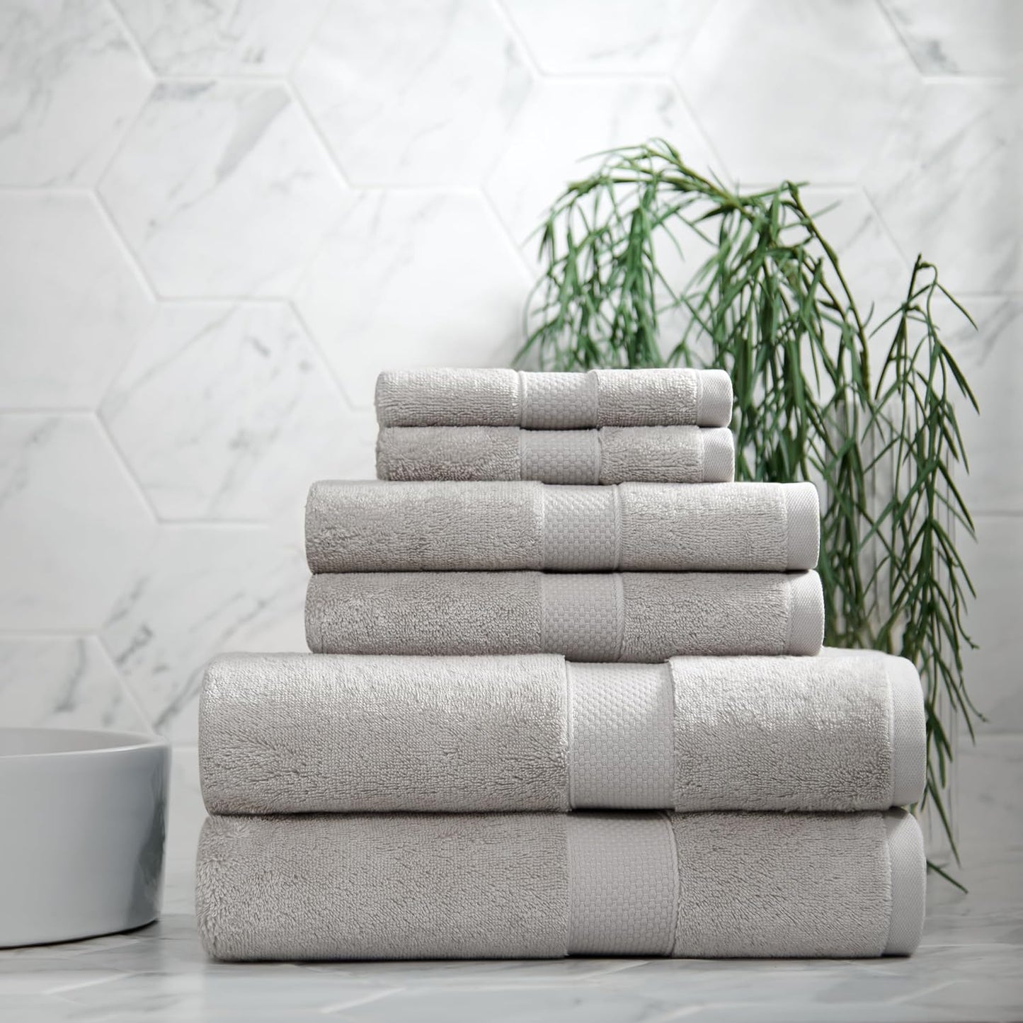 Aston & Arden Luxury Egyptian Cotton Bath Towels, Pack of 2, 600 GSM Plush Soft Absorbent Bathroom Towels for Spa or
