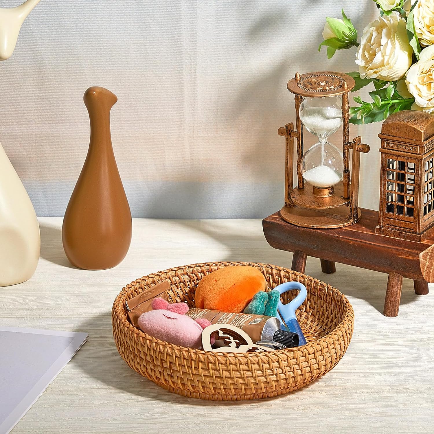 Small Basket for Entryway Table Woven Wicker Key Bowl Basket Rattan Tray Organizing / Brown / Round