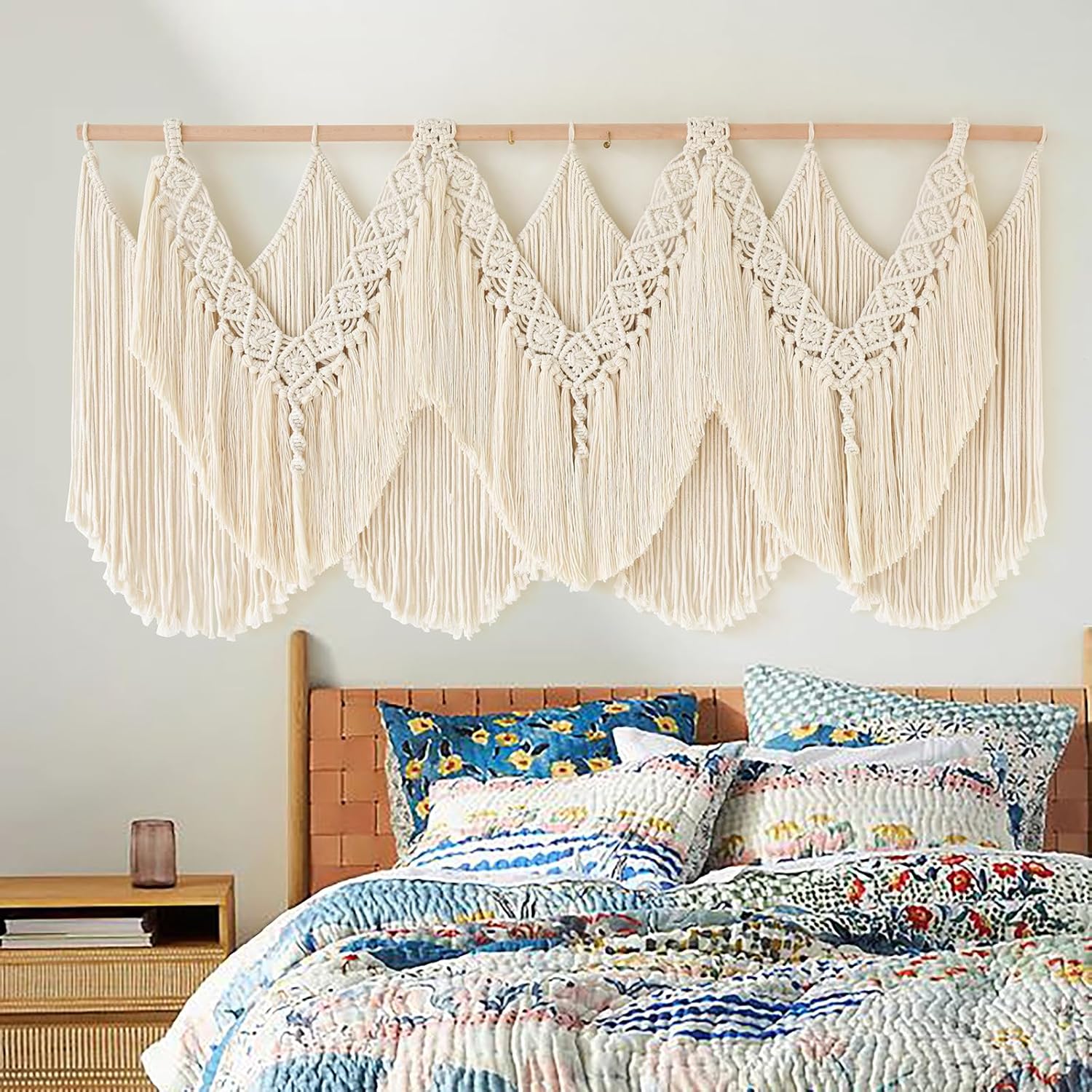 Macrame Wall Hanging Wedding Hanger Macrame Wall Decor Dorm Craftsmanship Handmade Tassel / Beige1