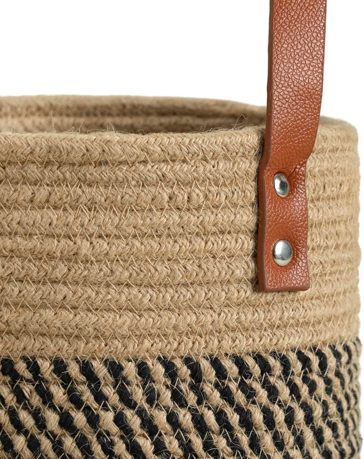Small Woven Fern Wall Hanging Basket Flower Plants / Jute & Black / 7.87 x 7 / Set of 2