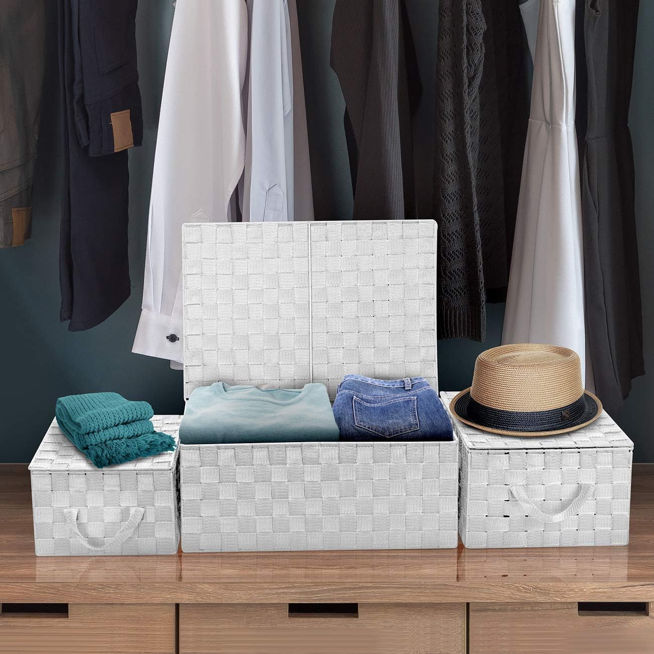 Linen Closet Organizers and Storage / Woven Lid Baskets - White / Set of 3