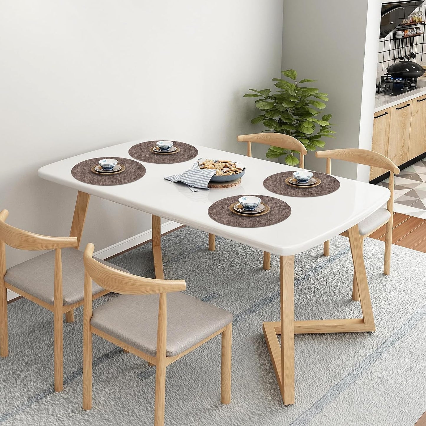 Homaxy Round Faux Leather Placemats and Coasters, Set of 8, Dark Brown | Washable Dual-side Table Mats, Wipeable Place