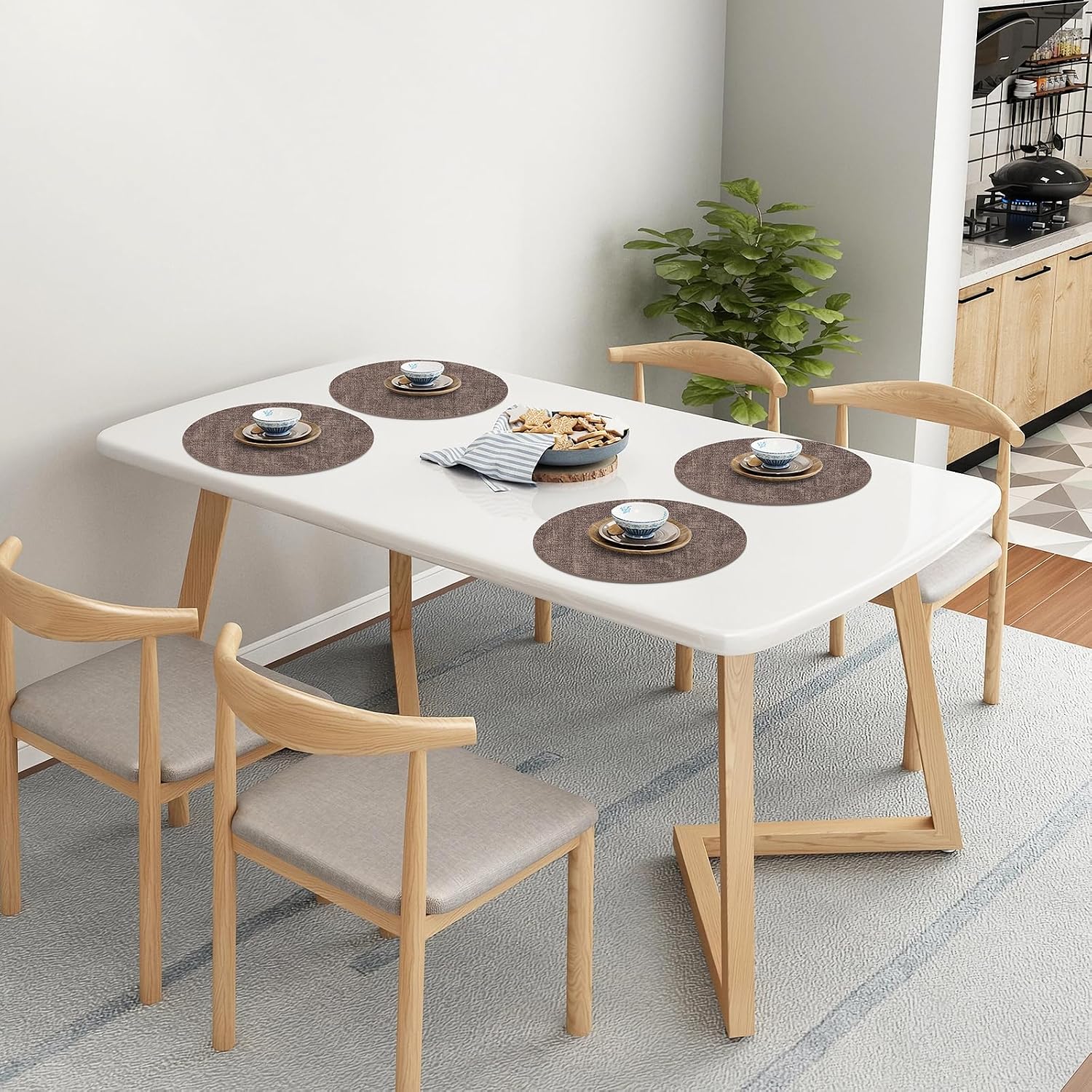 Homaxy Round Faux Leather Placemats and Coasters, Set of 8, Dark Brown | Washable Dual-side Table Mats, Wipeable Place