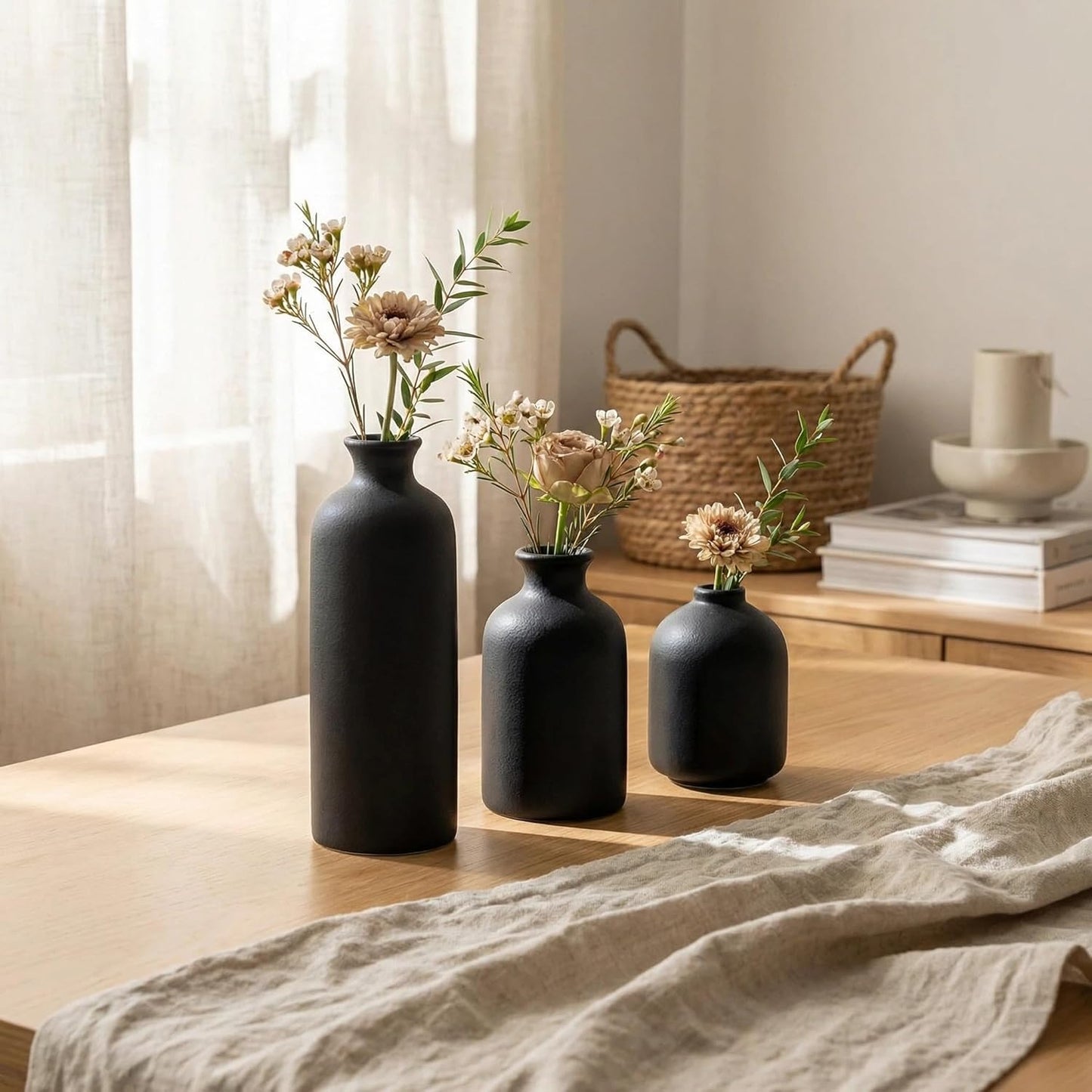 Small Ceramic Vase / Black / Set of 3