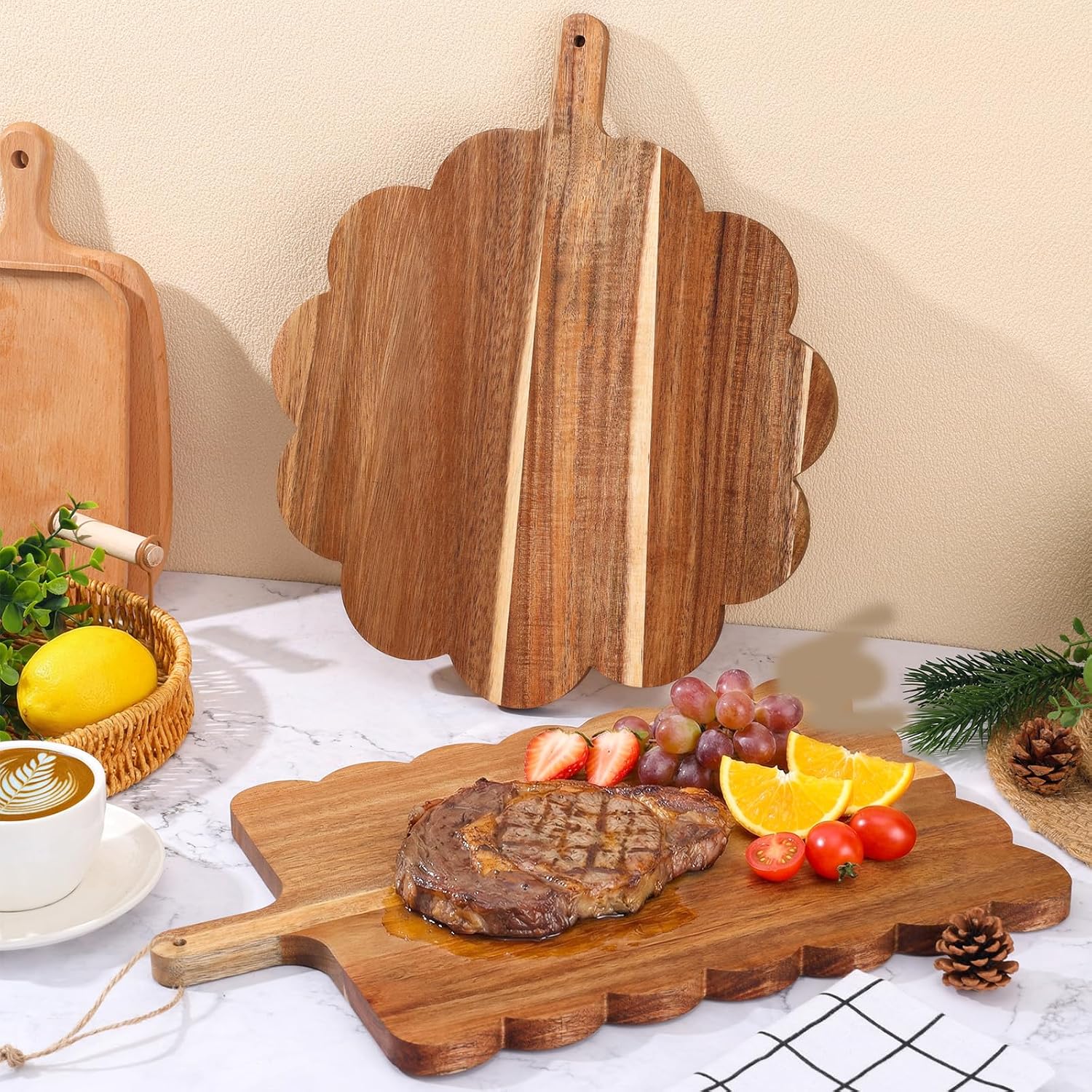 Acacia Wood Scalloped Cutting Boards Set / with Handle / Set of 2