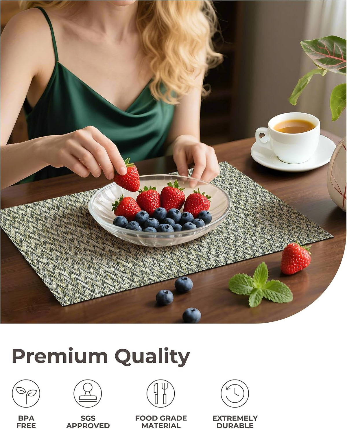 Leetaltree Woven Vinyl Placemats Set of 8,Green Zigzag | High Density，Stain Resistant, Easy to Clean, Washable Table
