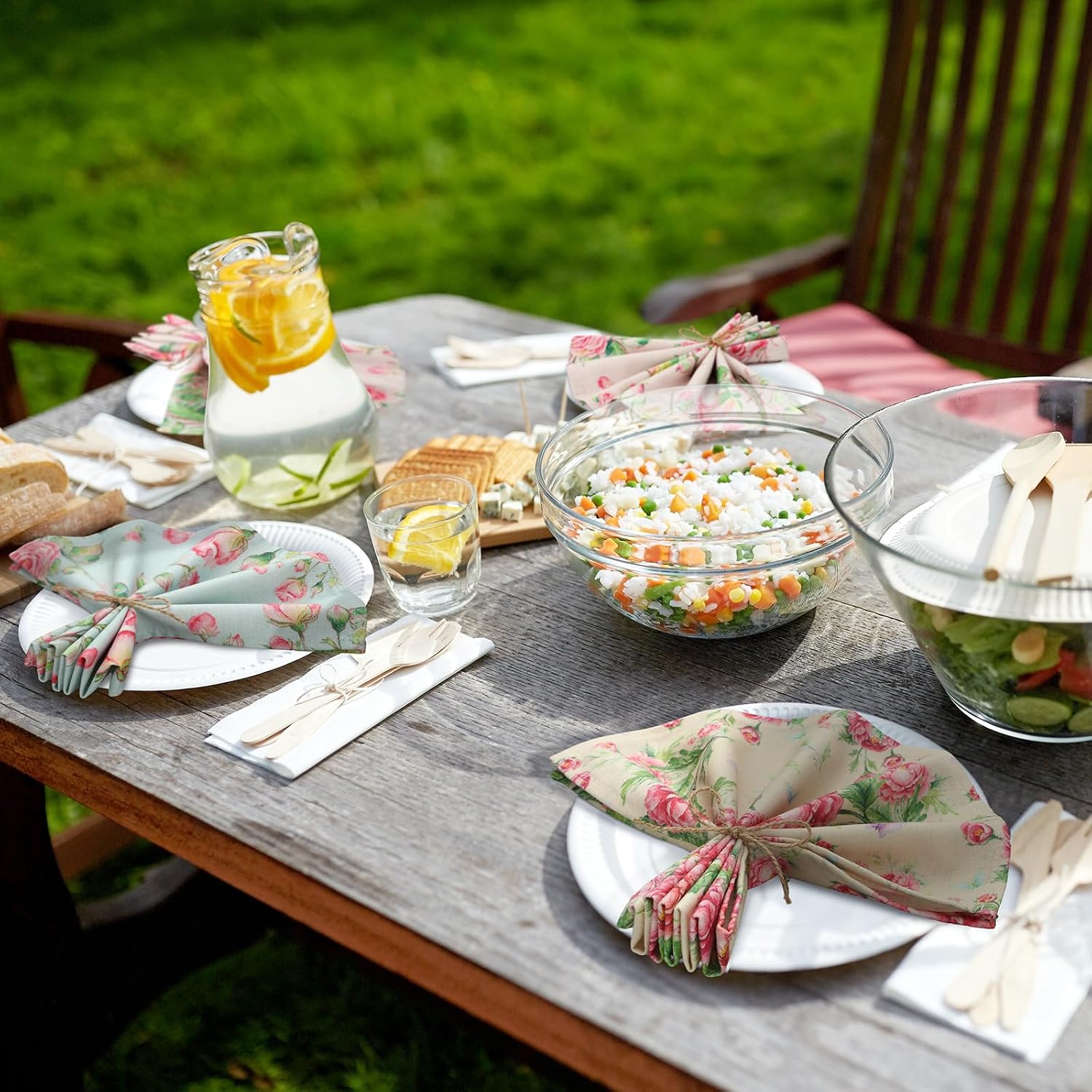 24 Pcs Cloth Napkins Bulk-15 x 15 Inch Soft Fabric Napkins Bulk Cloth Washable Reusable Plants Floral Square Napkin