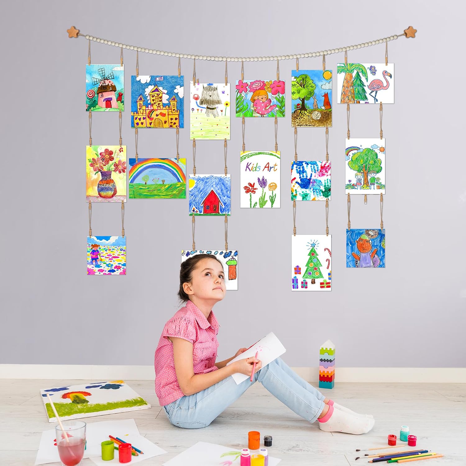 Kids Artwork Display Art Wall Decor Boho Wooden Beaded Garland Collage Holder / Natural / 4.93 Inch