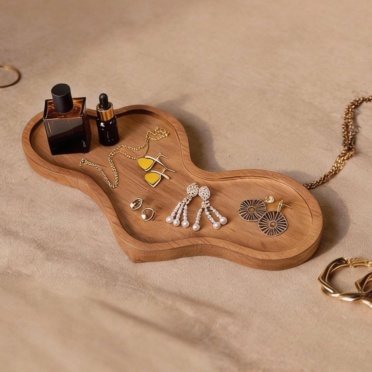 Wood Cloud Perfume Tray Irregular Jewelry Decorative Tray for Women Trinket Dish Ring Holder / Brown