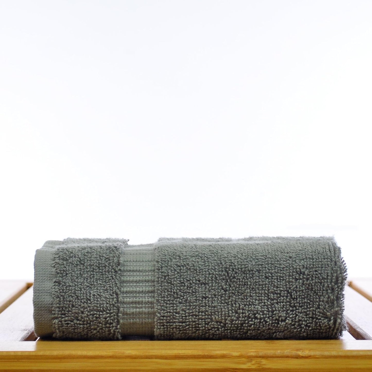 Luxury Hotel & Spa Quality, Quick Dry 100% Turkish Cotton 700 GSM, Eco Friendly Towel, for Bathroom, Gymand Kitchen