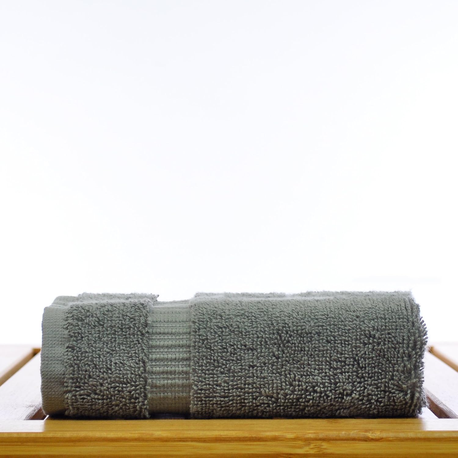 Luxury Hotel & Spa Quality, Quick Dry 100% Turkish Cotton 700 GSM, Eco Friendly Towel, for Bathroom, Gymand Kitchen