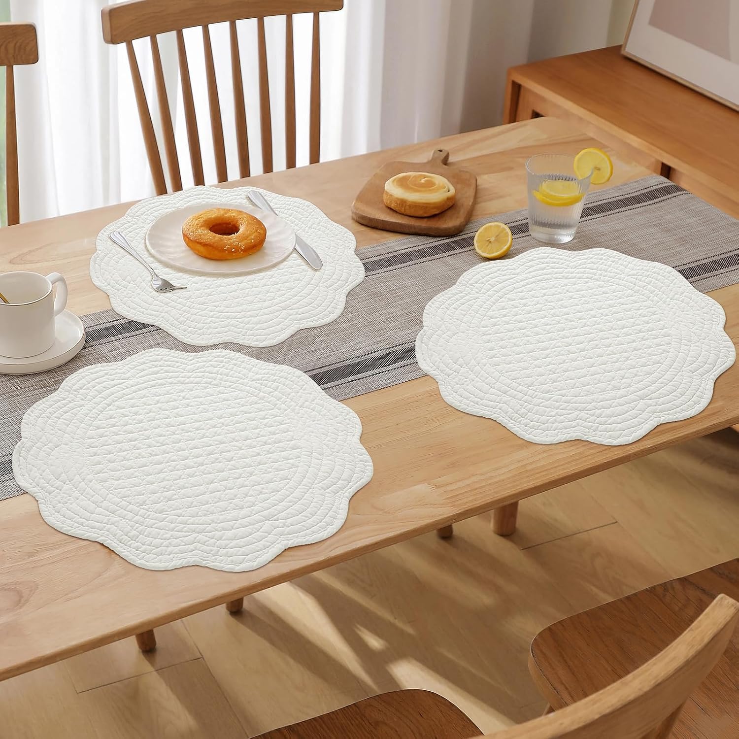 HOMBYS Quilted Placemats Set of 6 Washable Round Placemats for Kitchen Table-100% Cotton Fabric 14 Inch Round Table