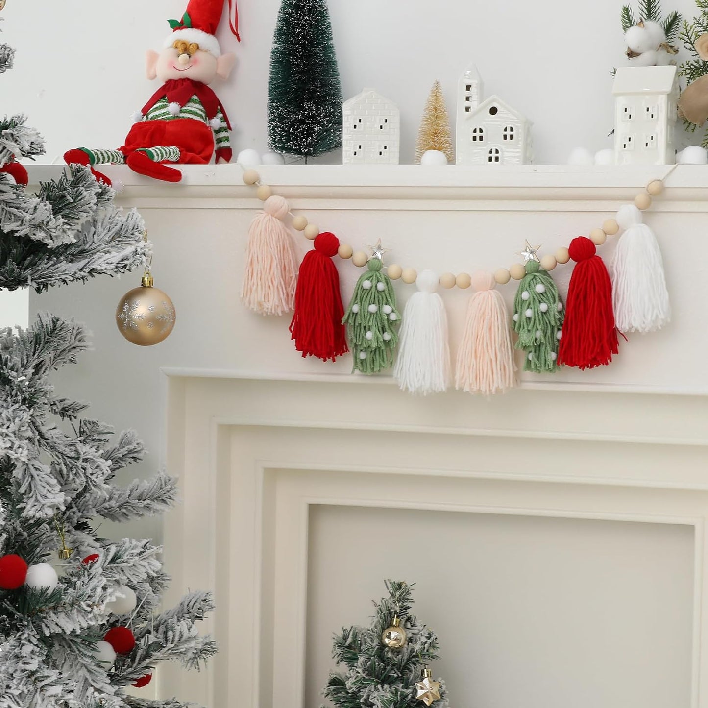 Wood Beads And Pom Pom Garlands Wall Hanging Home Decor For Christmas / Red White Pink Green