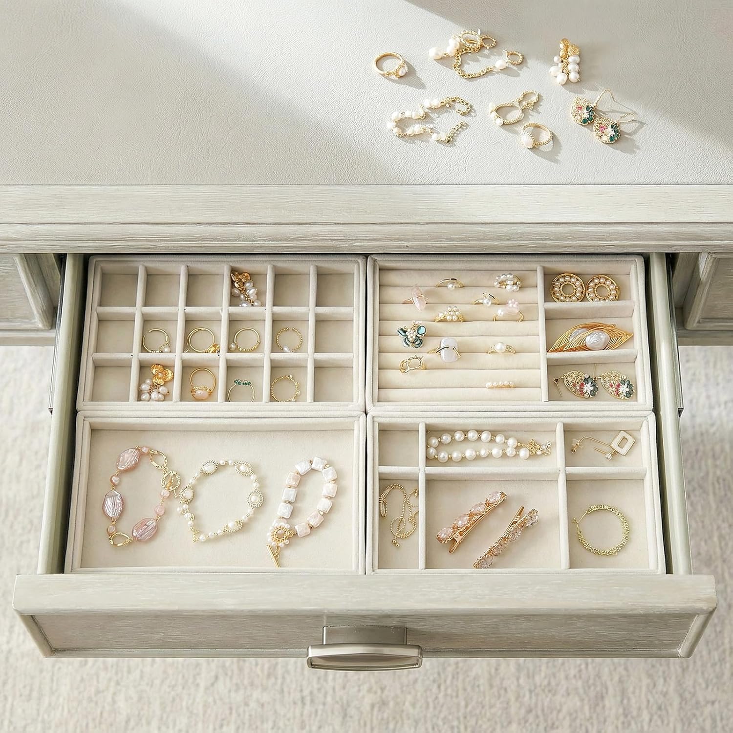Velvet Jewelry Trays / Beige / Set of 8