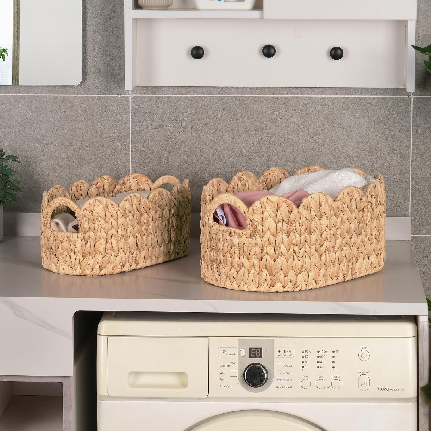 Scalloped Wicker Basket / Oval / Natural / Set of 2