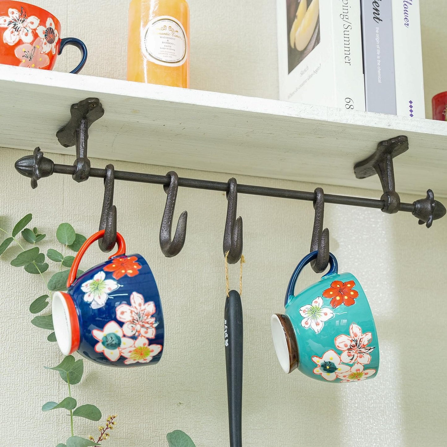 Sungmor Vintage Cast Iron Wall Hook Rack - Rustic Farmhouse Wall-Mounted Hanger for Coats, Keys, Mugs, Towels - Heavy