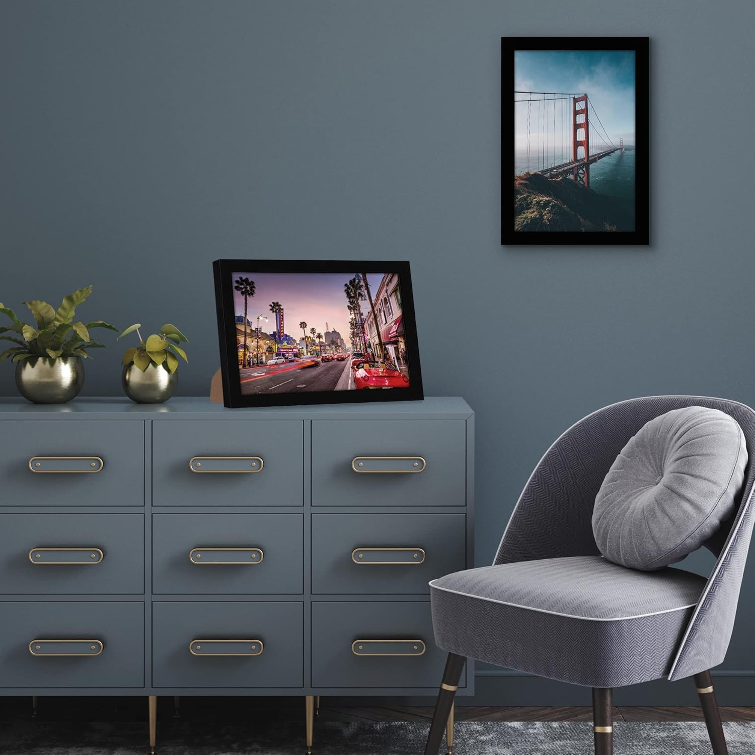 Picture Frame / Gallery-Style Frames Made / 8 x 12 / Black