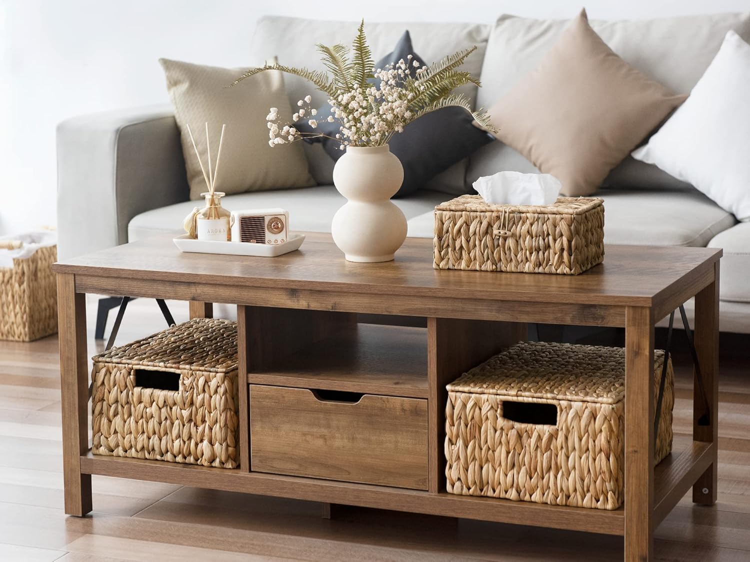 Wicker Basket / Storage Basket / Natural / 15"L x 11"W x 7"H