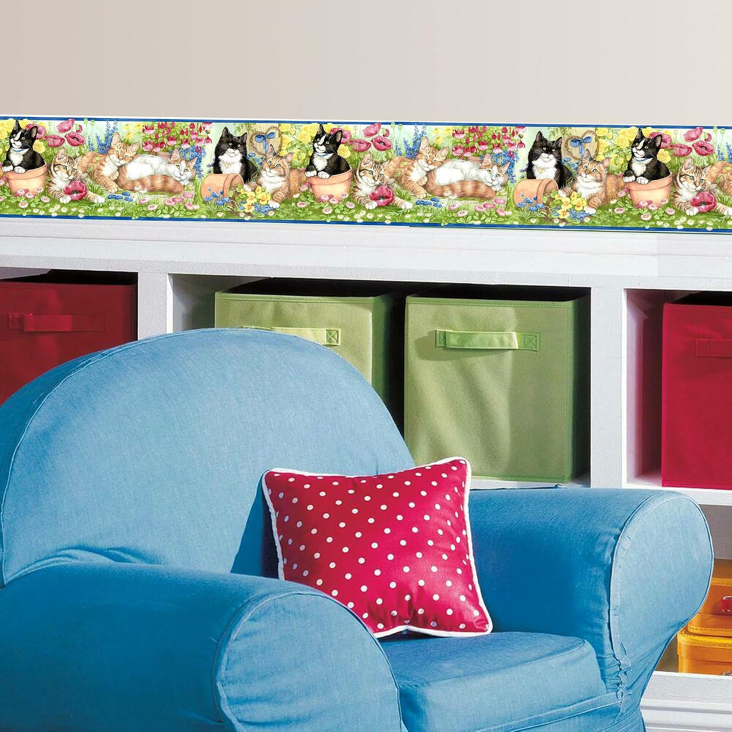Wallpaper Border / Cats in Flower Garden