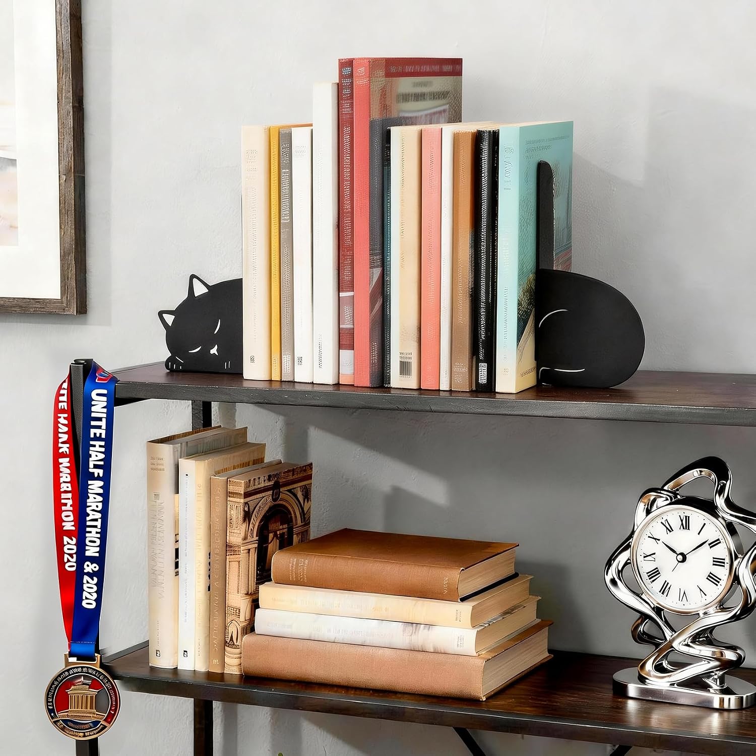 Decorative Metal Bookend / Sleeping Cat / Black