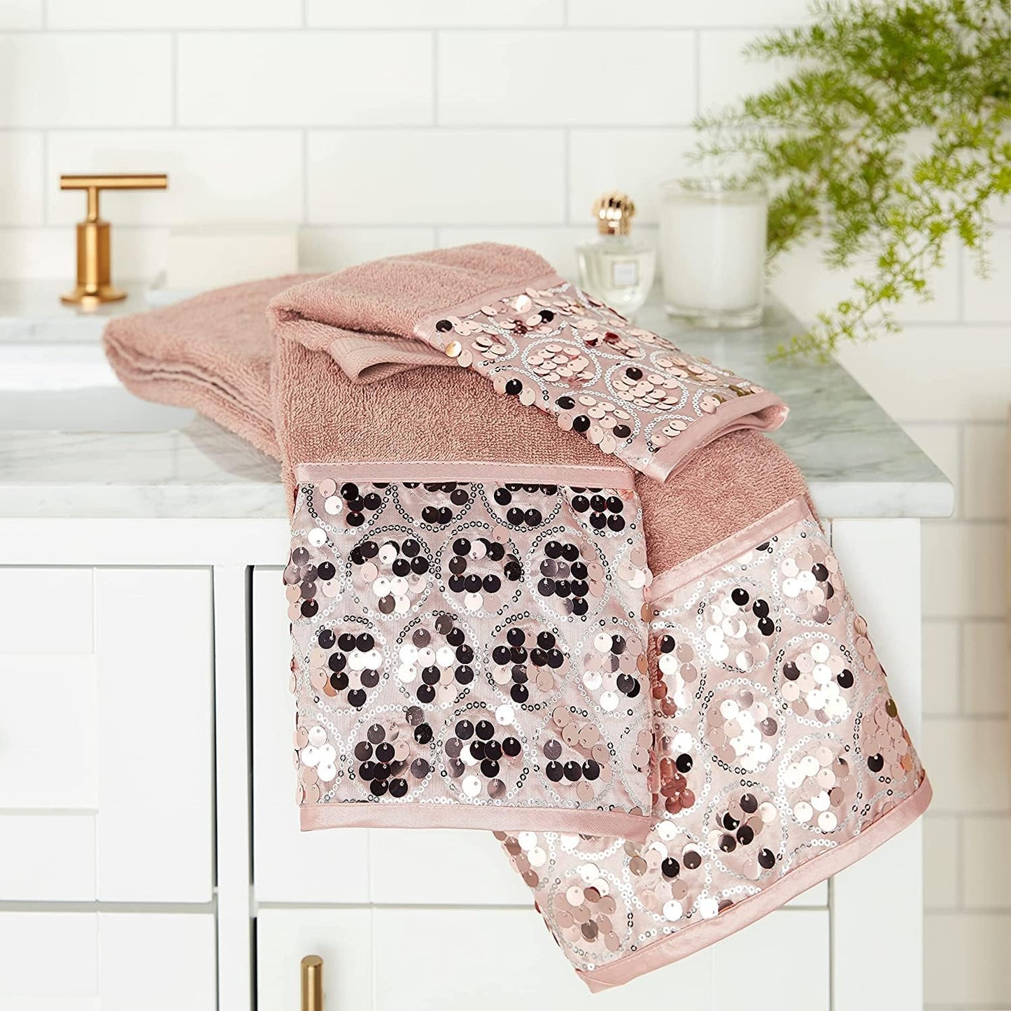 Zahari Home Sinatra Modern Bathroom Towel Set 3 Piece Towel Blush Bath Towel, Hand Towel and Wash Towel Luxury