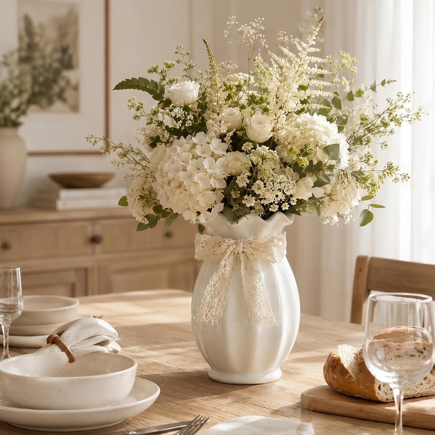 Ceramic Flower Vase / White / 7.5 Inch