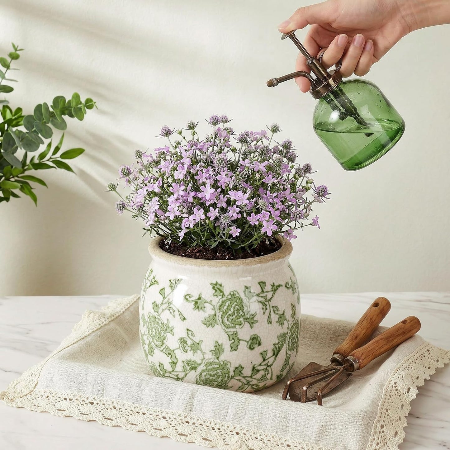 Vintage Ceramic Planter / Green-round