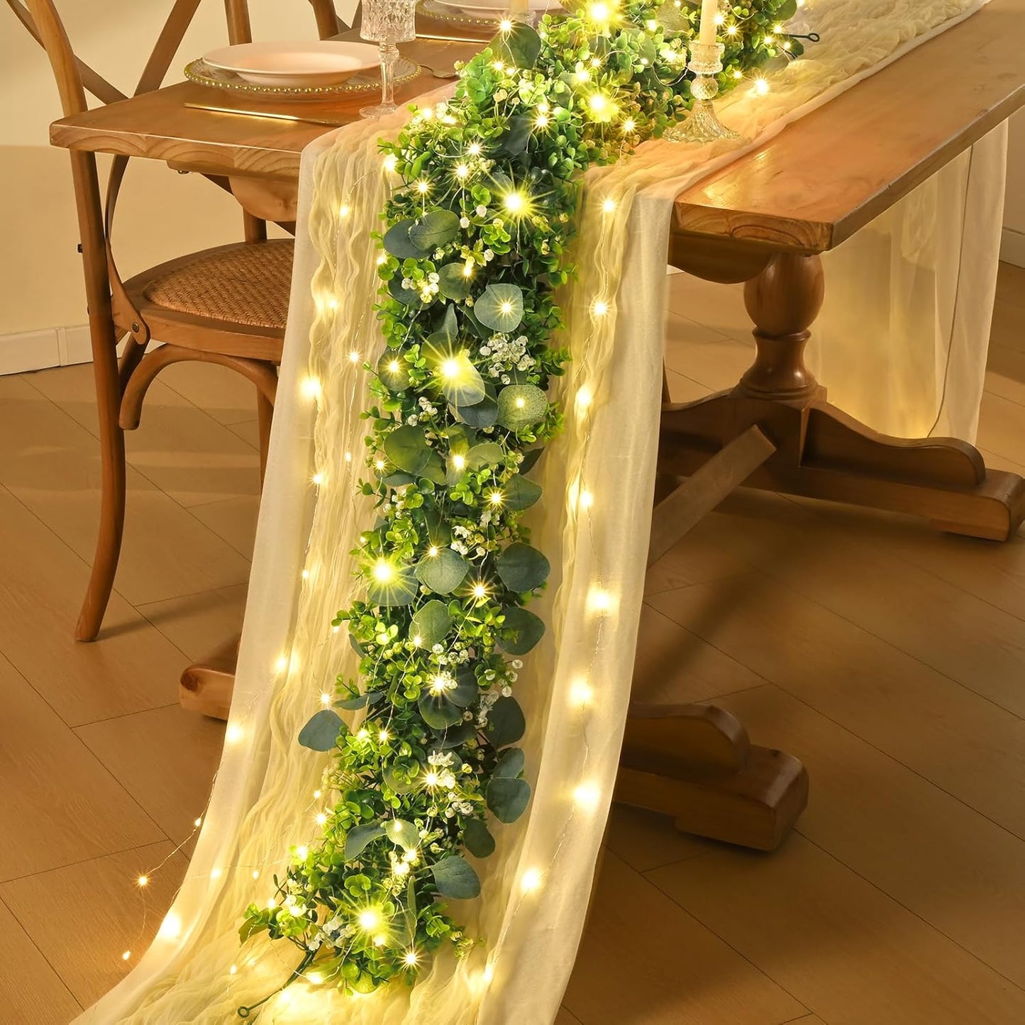 Garland / Flowers / Eucalyptus Garland with Lights / Green / 5.9 Inch / Set of 8