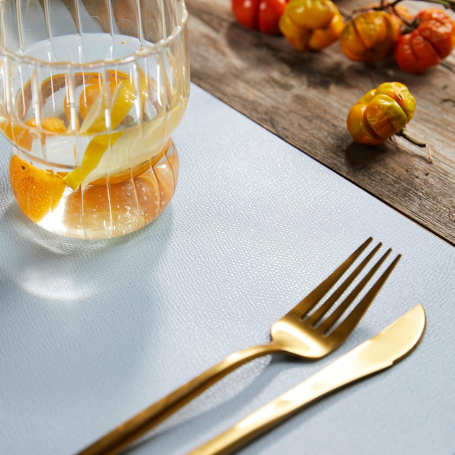 DOLOPL Dusty Blue Placemats Set of 6, Wipeable Faux Leather Place Mats | Leather-look, Easy Clean,Washable, Heat