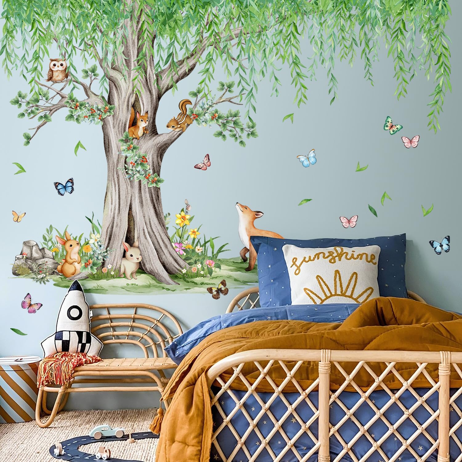 Hanging Leaves Vine Wall Sticker Cartoon Animals Wall Decal Peel / Green