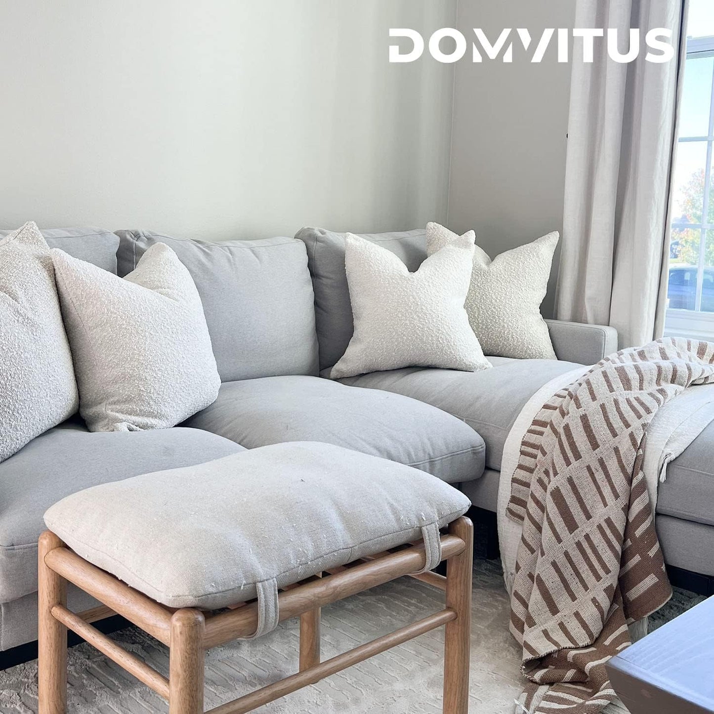 Decorative Throw Pillow Cover Textured Boucle Square Sofa Couch Pillow / Ivory / 18 x 18