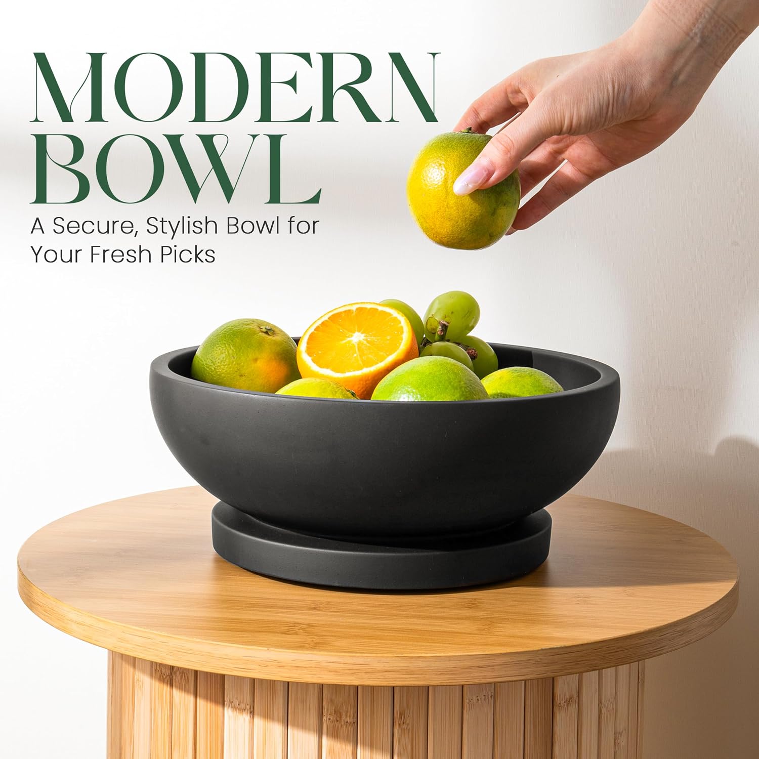 Elegant Pedestal Bowl / Black