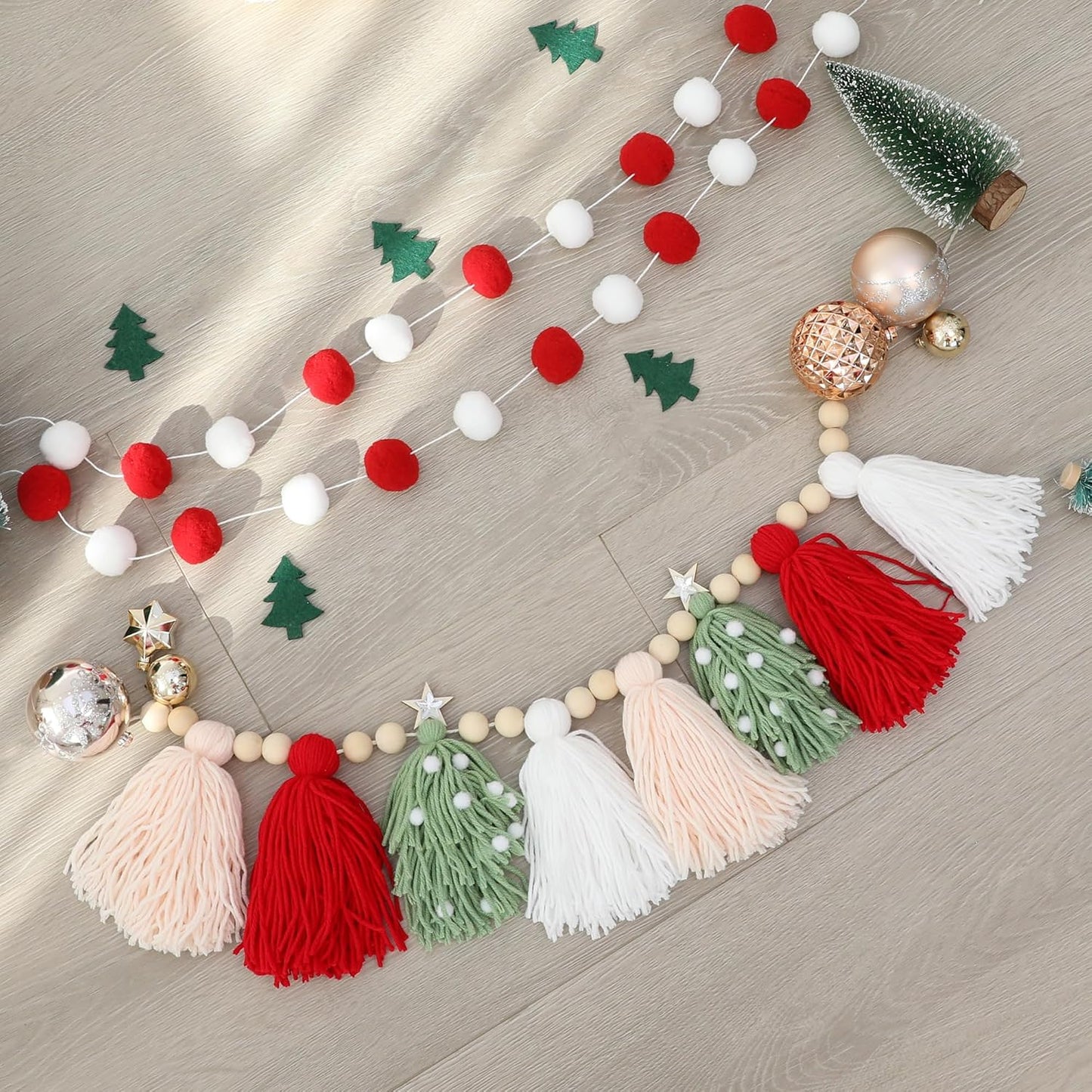 Wood Beads And Pom Pom Garlands Wall Hanging Home Decor For Christmas / Red White Pink Green
